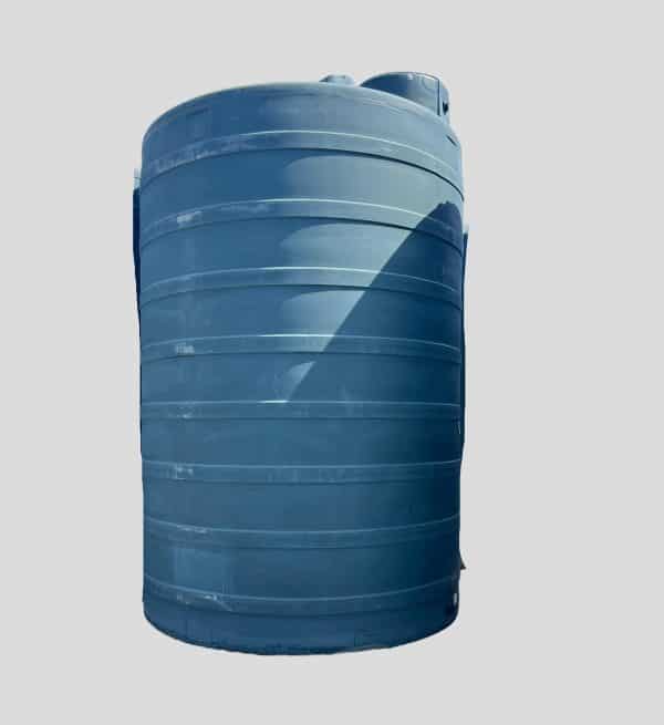 The image shows a 5000-gallon poly water tank that measures 102 inches in diameter and 159 inches in height.
